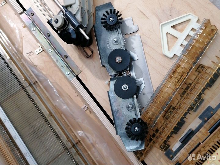 Вязальная машина Ладога 1