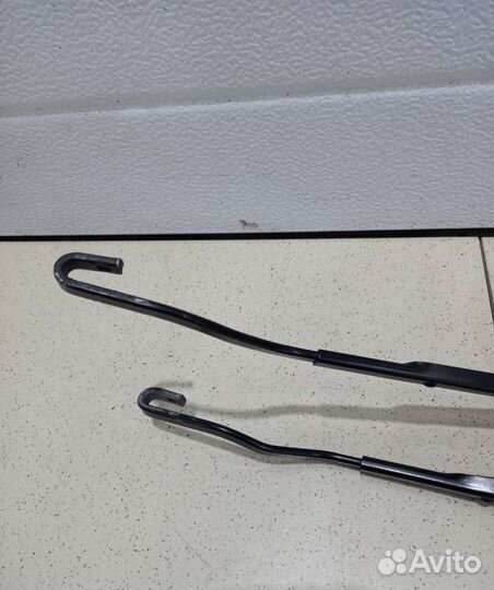 Поводки дворников Kia Rio 4