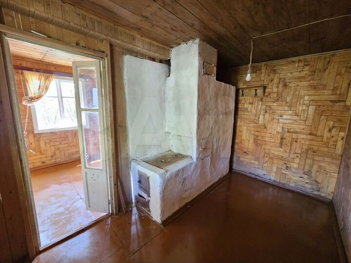 Дом 50 м² на участке 10,5 сот.