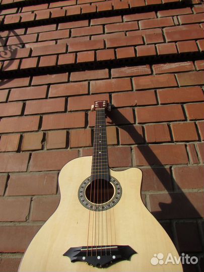 Гитара классическая