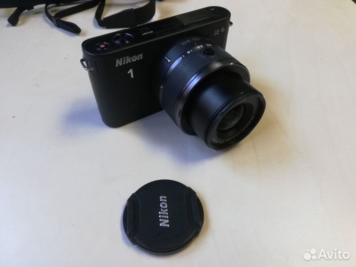 Nikon 1 j2 + объектив 10-30mm в коробке