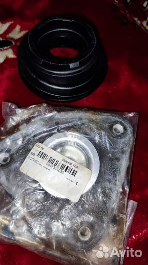 Продам подшипники проставки амортиз на ford kuga