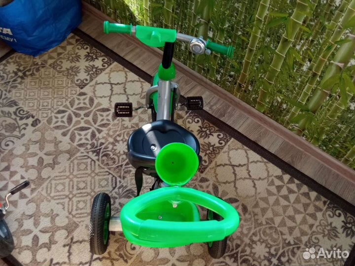 Велосипед трëхколëсный