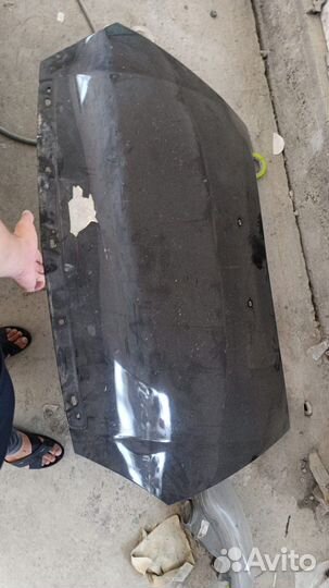 Капот на priora