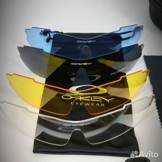 Очки Oakley универсальные со сменными линзами