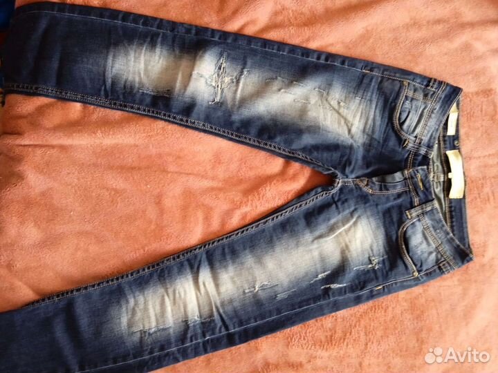 Джинсы