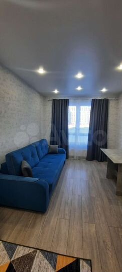 2-к. квартира, 70 м², 2/9 эт.