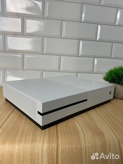Xbox One S 1tb