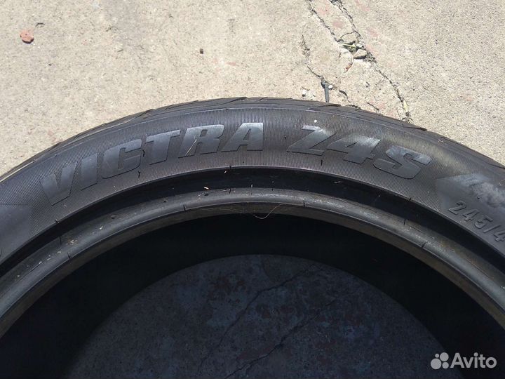 Maxxis Victra MA-Z1 245/45 R18