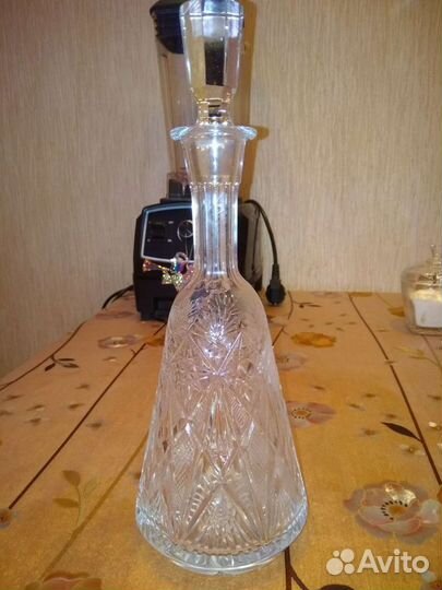 Графин хрустальный