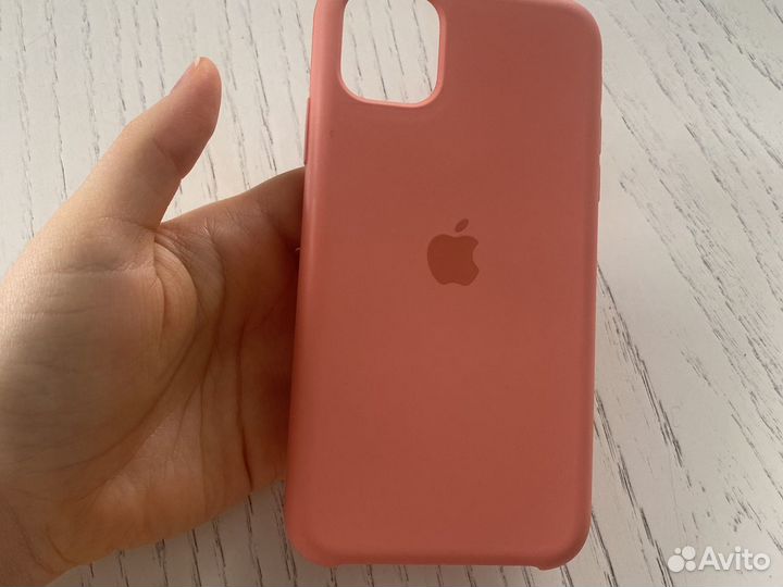 Чехол на айфон 11