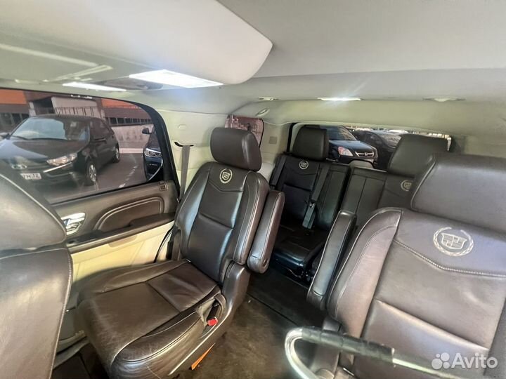 Cadillac Escalade 6.2 AT, 2011, 188 000 км