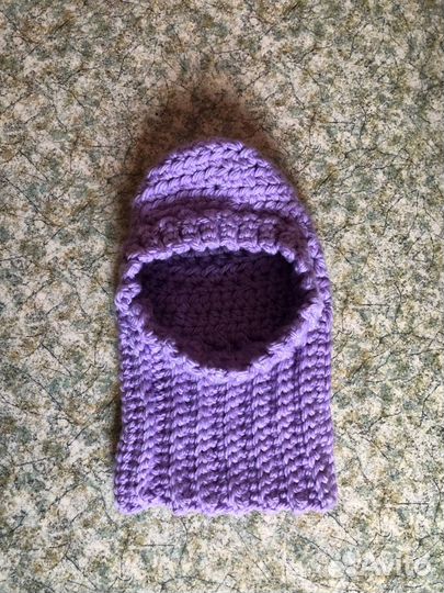 Шапка вязаная для девушки