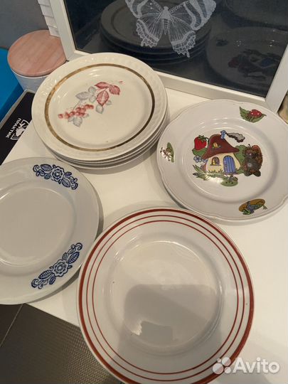 Тарелки десерные, суповые