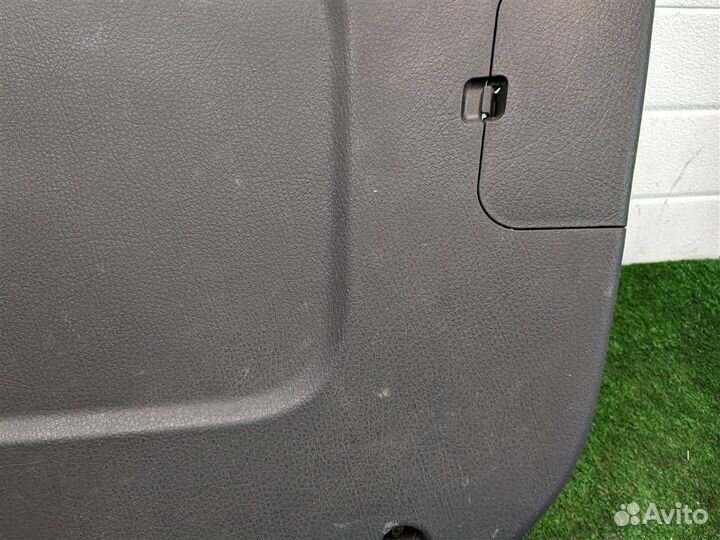 Обшивка крышки багажника KIA Sorento 2 (XM) 2010