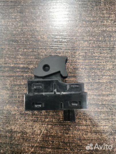 Выключатель стеклоподъемника Bmw 5-Series F11 3.0