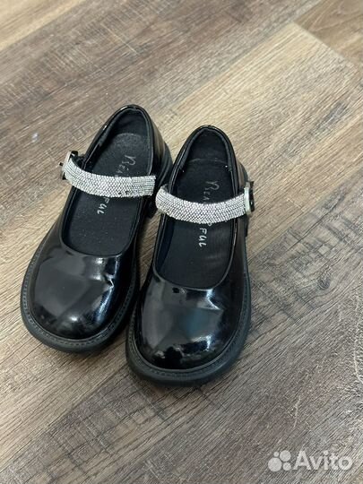 Туфли нарядные детские для девочки 27