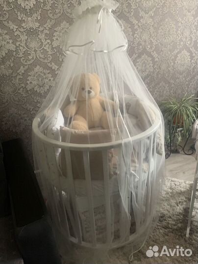 Кроватка 9 в одном состяное новой