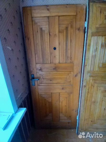 Дверь деревянная бу