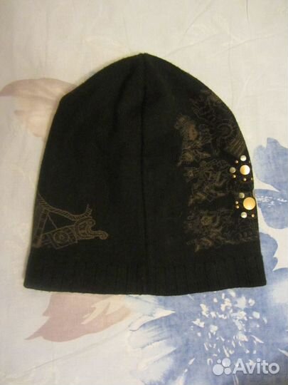 Шапка новая жен. Демисезон.молодежная