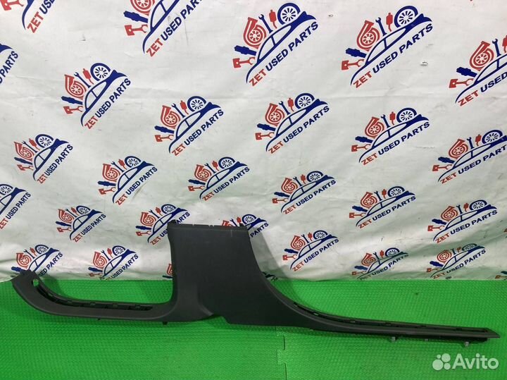 Накладка порога левая Volkswagen Touareg 7L6 7L7