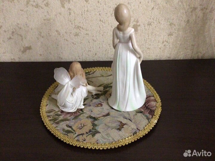Фарфоровые статуэтки