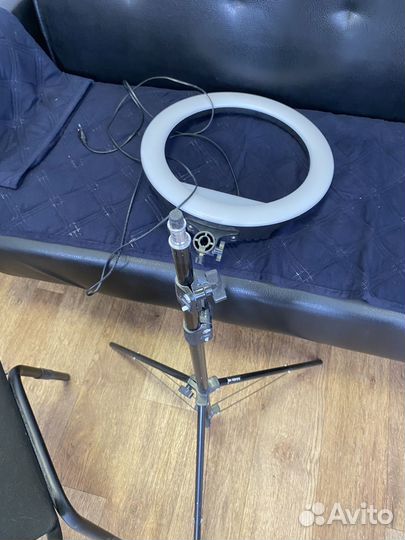 Кольцевая лампа 45 см со штативом