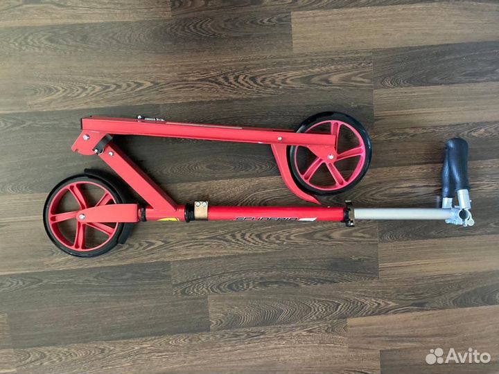 Ferrari shell самокат