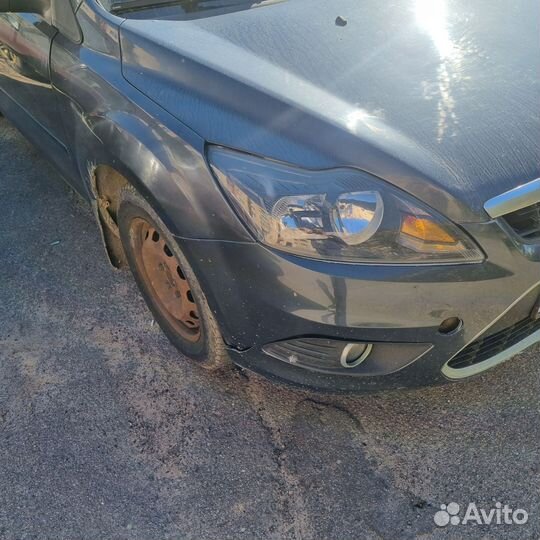 Ford Focus 1.6 МТ, 2008, битый, 162 000 км