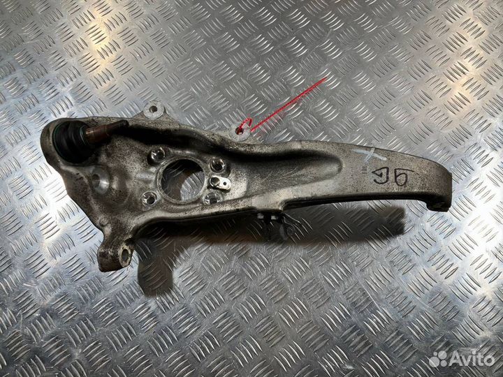 Кулак передний левый BMW 7 F01/F02 рест. 2014