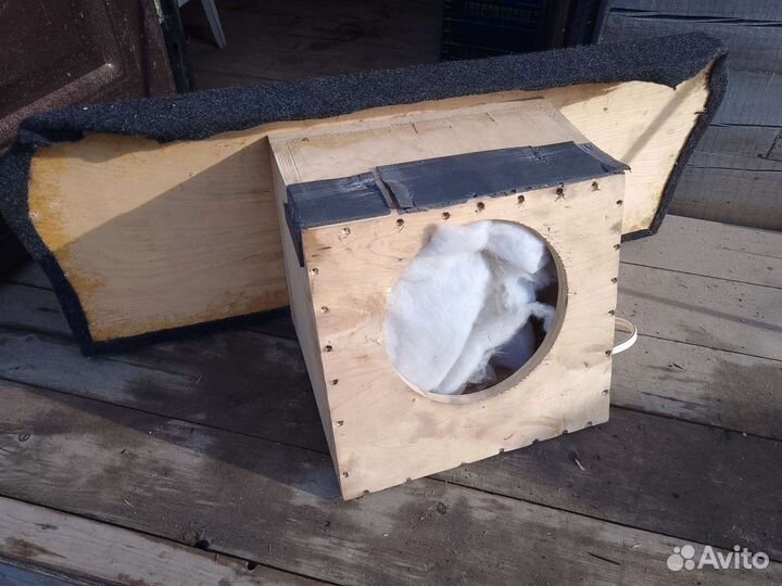 Корпус для сабвуфера Camry 40