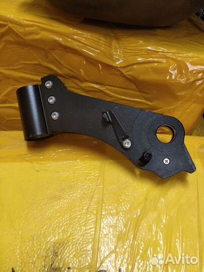 Механизм складывания на Kugoo Max speed