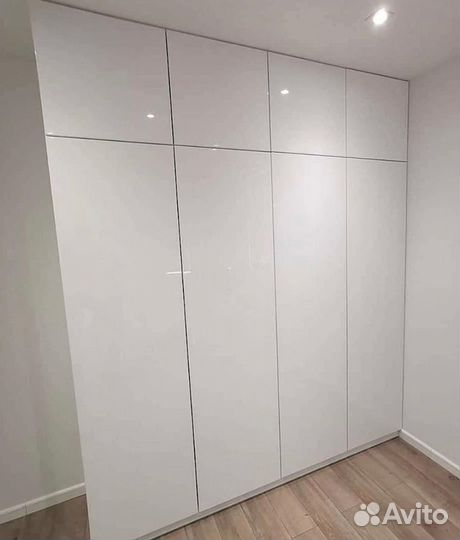 Шкафы купе на заказ. Под ключ