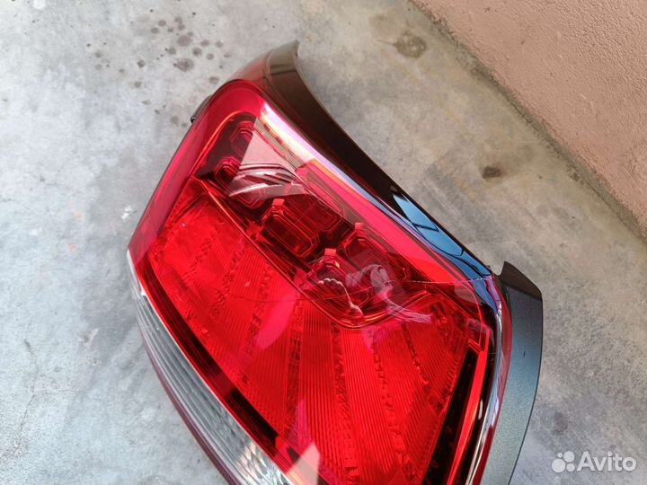 Задний левый стоп на Allion