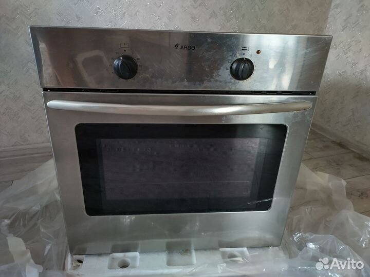 Духовой шкаф Ardo