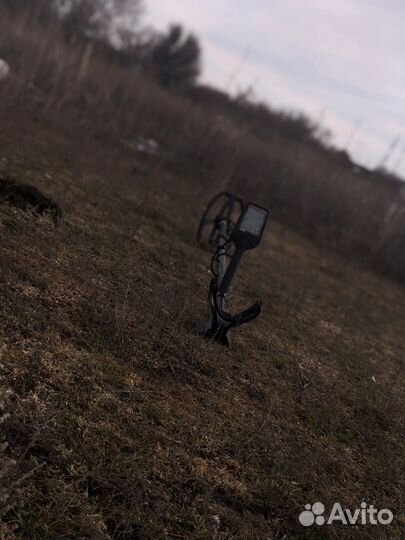 Металлоискатель Quest X5