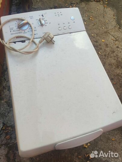 Стиральная машина с вертикальной загрузкой