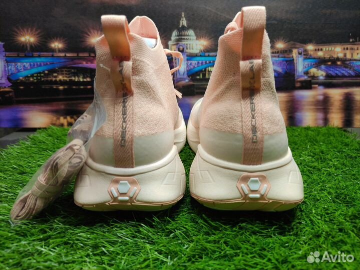 Кроссовки для спорта и фитнеса Deckers XLab