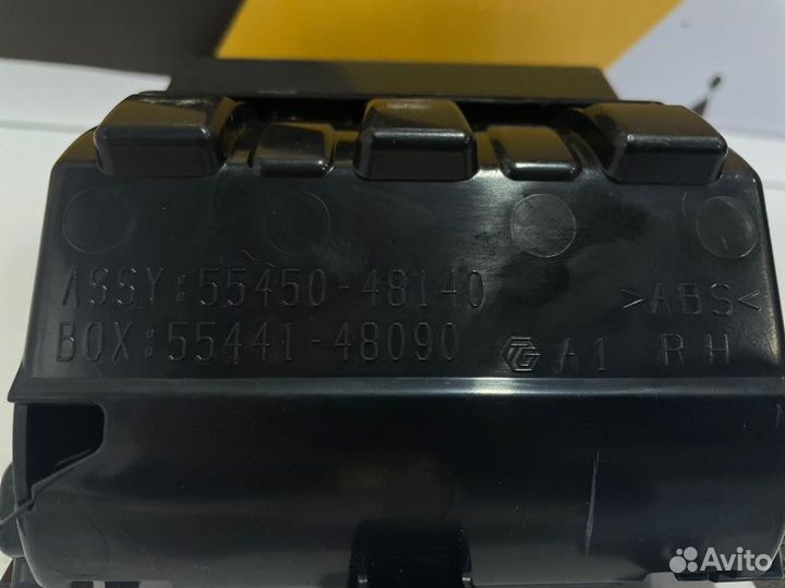 Бардачок RX Lexus Rx450H 3.5 Л 2021