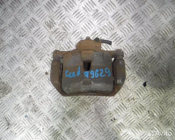 Kia Ceed 2 Суппорт передний левый