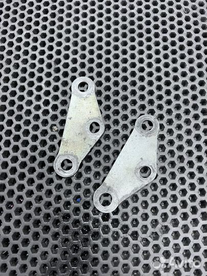 Крепление двигателя Kawasaki KX 80 1999