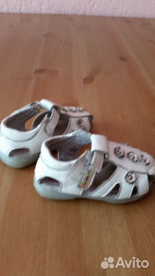 Босоножки для девочки 21 размер