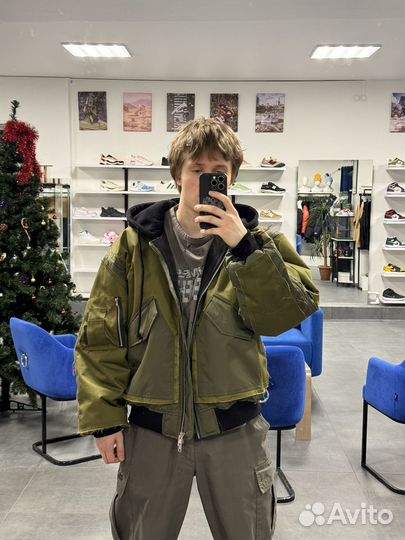 Бомбер Monument Elements