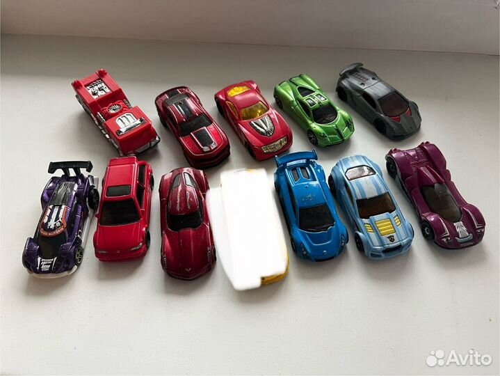 Машинки hotwheels