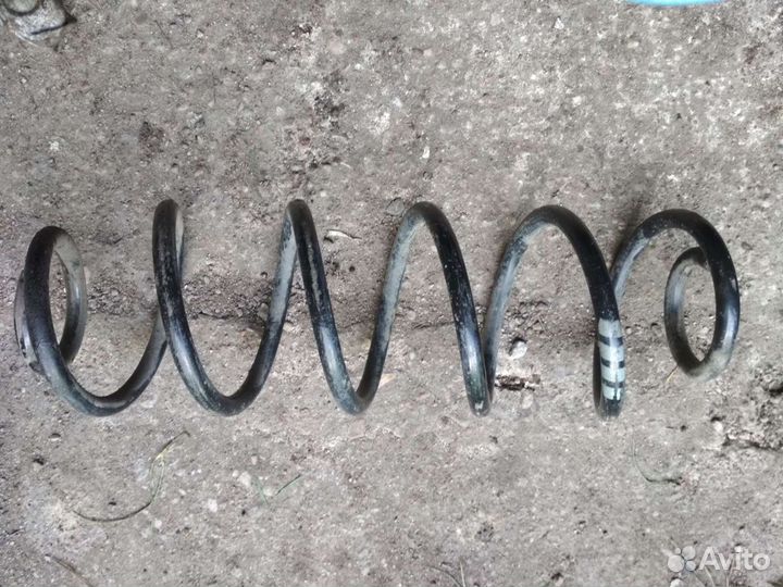 Пружина audi a4 b8