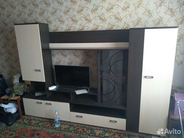 Стенка в гостиную