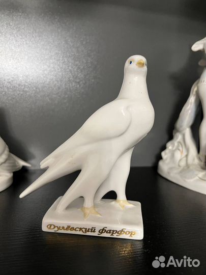 Статуэтка фарфор