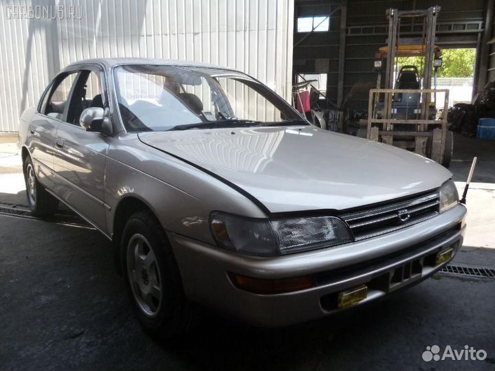 Кожух рулевой колонки Toyota Corolla AE104