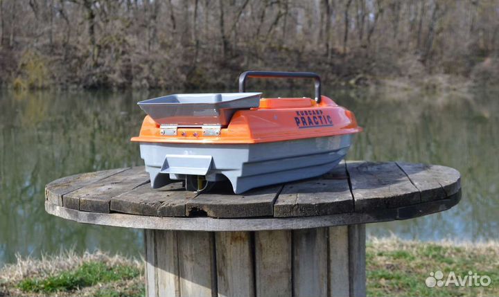 Прикормочный кораблик KubCarp 