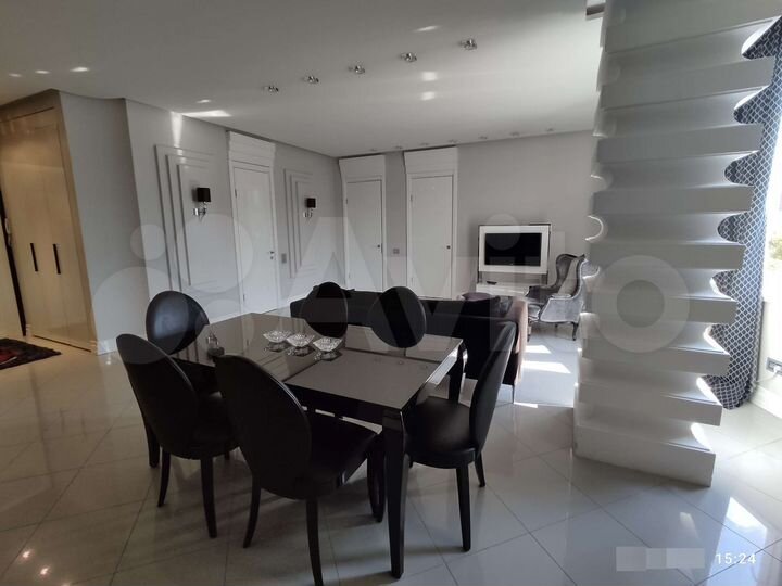 2-к. квартира, 97 м², 6/9 эт.